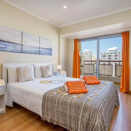 Apartament Karol Vaz 4 *
